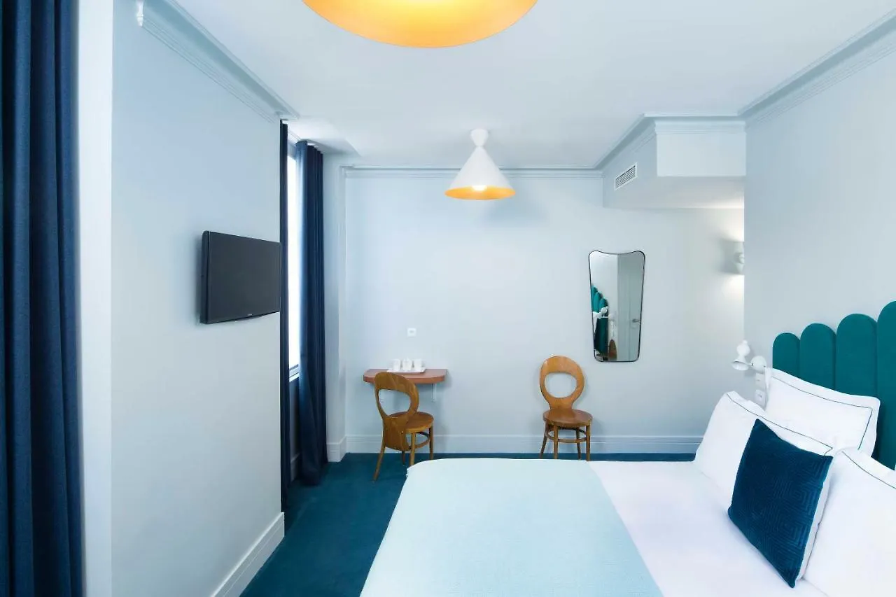 Celeste Batignolles Montmartre 호텔 4*