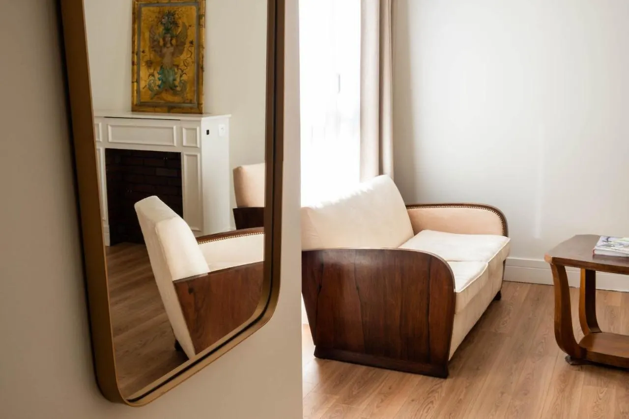 Celeste Batignolles Montmartre 4* 파리